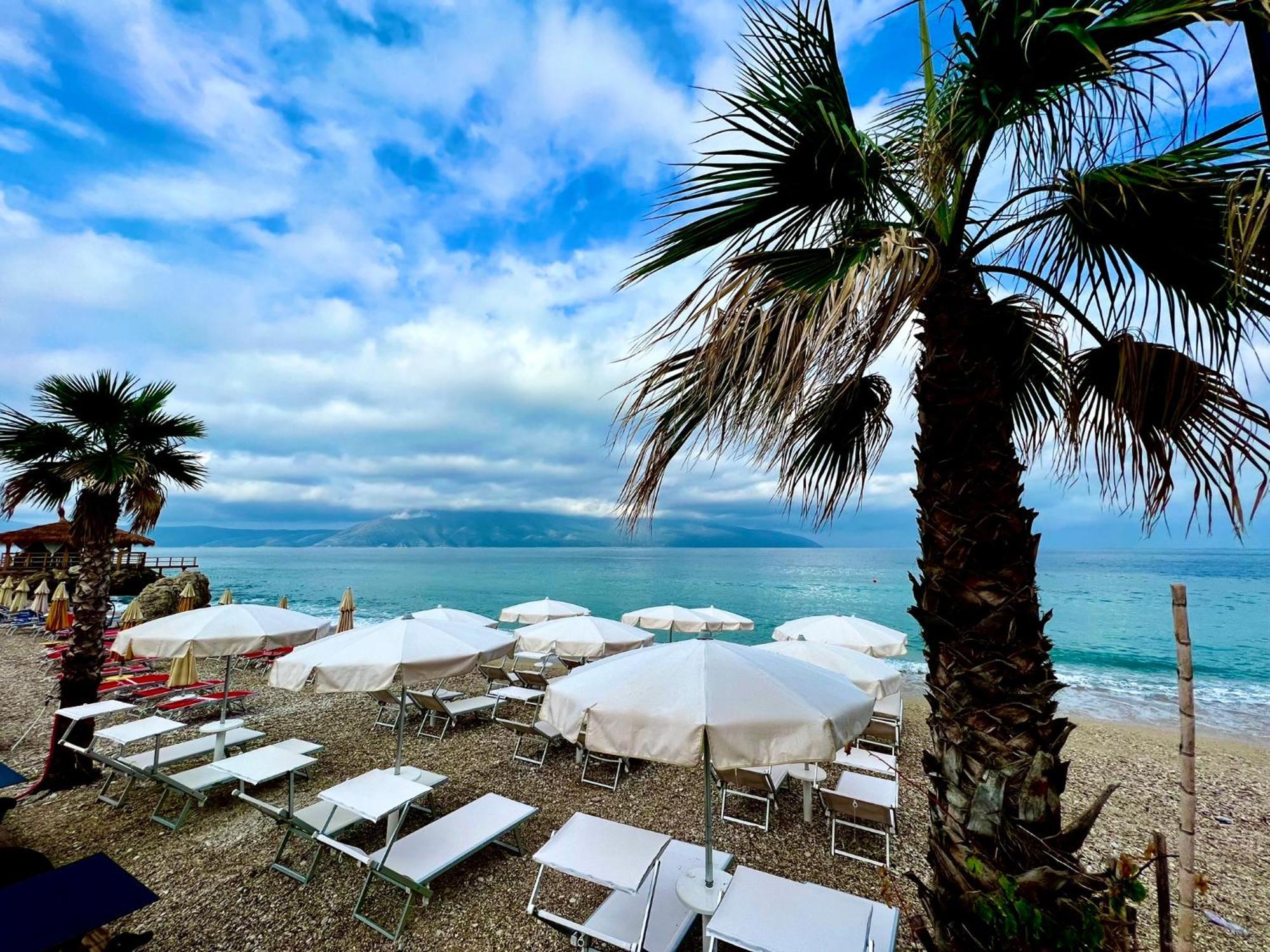 Villa Tramonto Vlore Radhimë Exterior foto